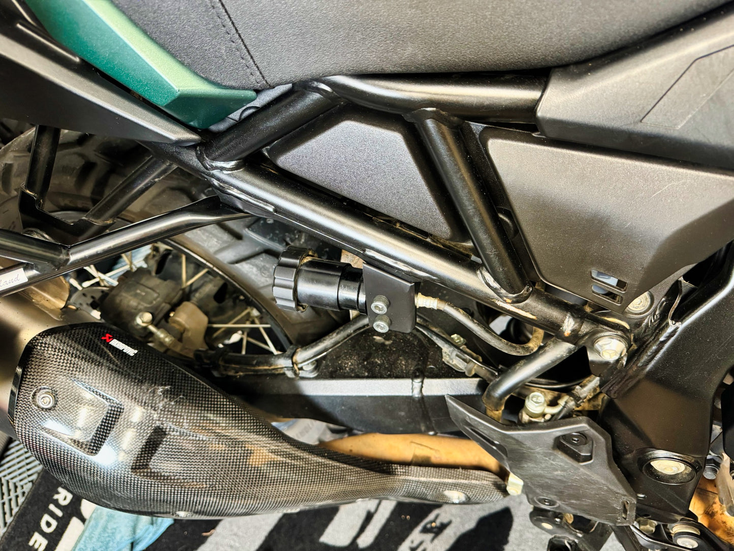 Support de molette de pré-charge d'amortisseur arrière pour Suzuki V-Strom 800DE et 800SE